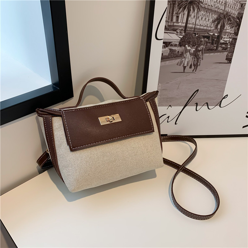 Autumn and Winter New Trend Square Pouch 2022 Fashion Color Contrast Retro Simple Shoulder Bag Western Style Messenger Bag Wholesale