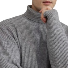 2023年秋冬季男女重磅粗针可翻领密实圆领针织毛衣日常休闲针织衫