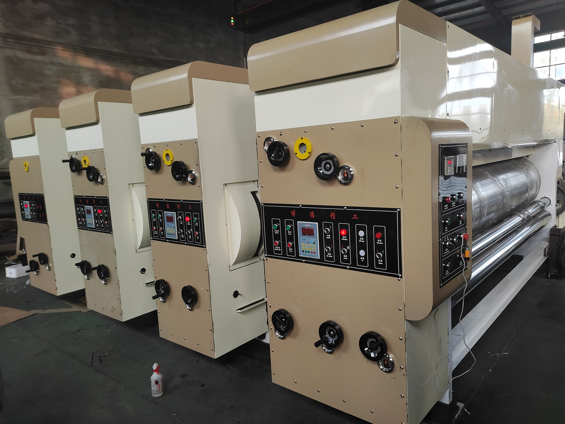 高清水墨纸箱印刷机 纸箱机械 圆压圆模切机 东光水墨印刷机