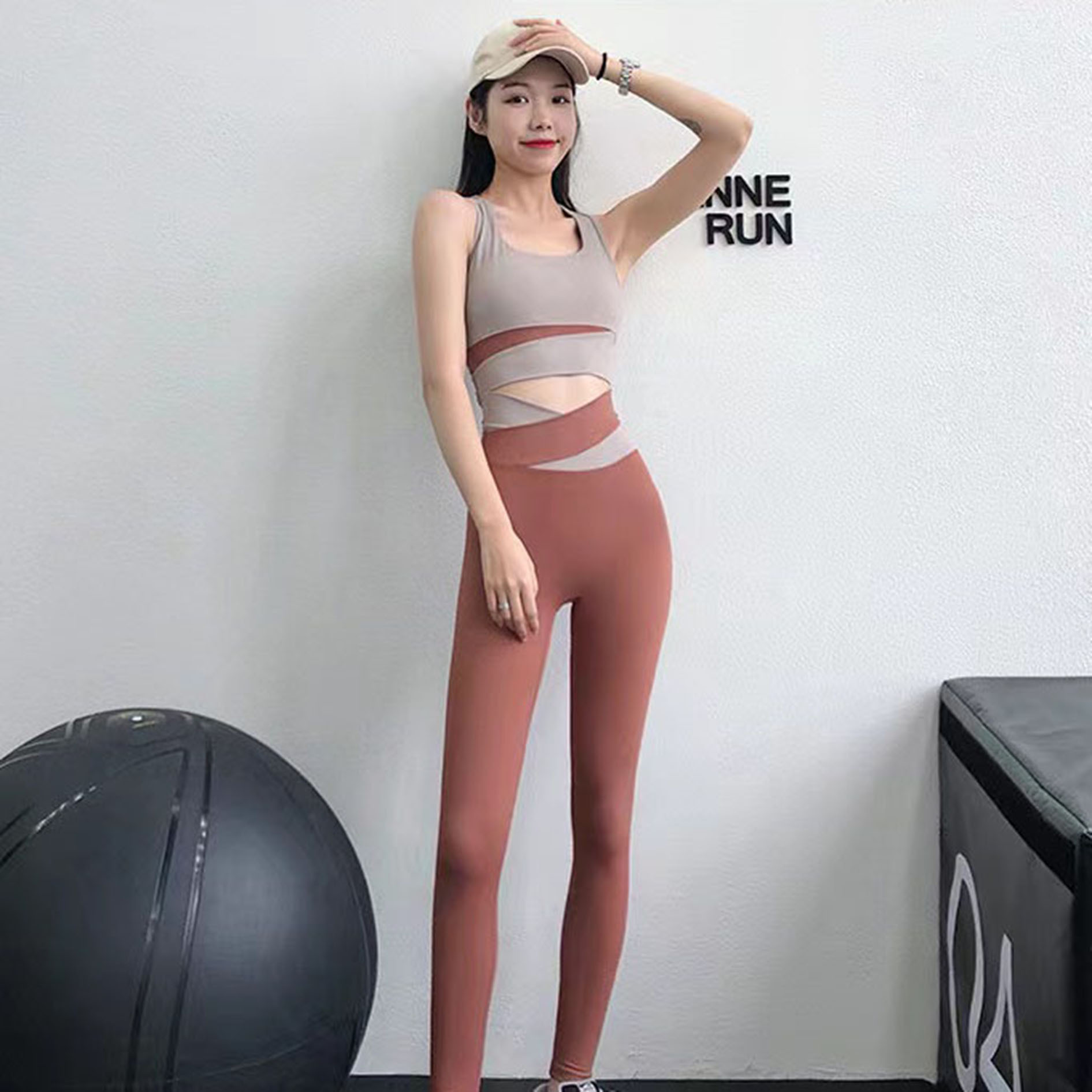 高腰提臀健身裤女撞色专业瑜伽裤夏季显瘦跑步蜜桃臀运动长裤