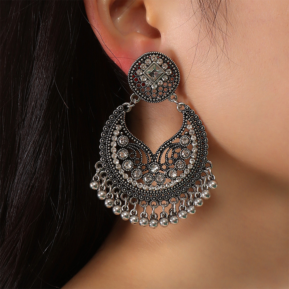 Creative Heavy Industry Antique Silver Diamond-Embedded Bohemian Ethnic Style Indian Fan-Shaped Female Stud Earrings