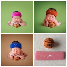 新生婴儿拍照运动发带满月宝宝百天照篮球道具男女头巾松紧发箍批