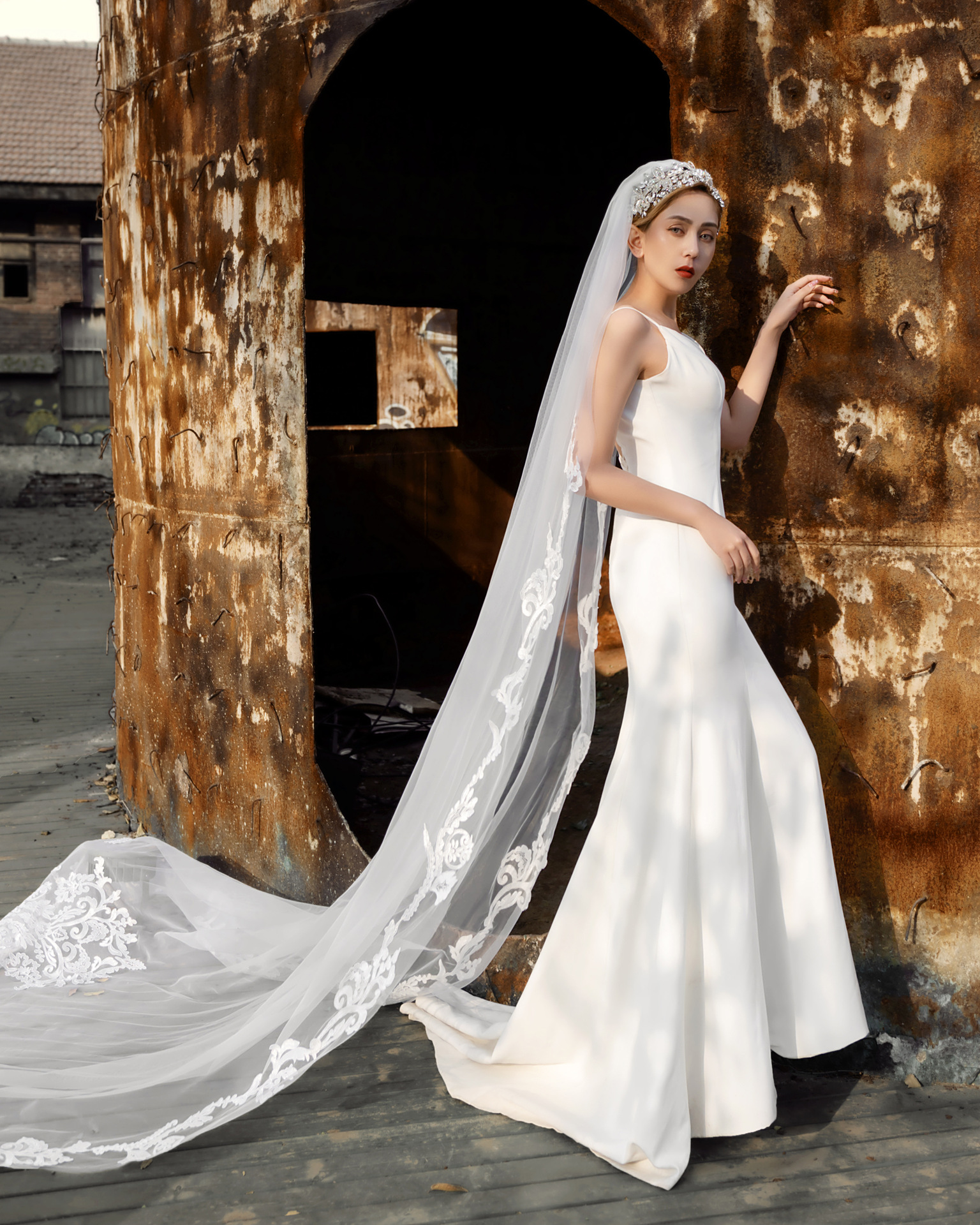 优拉潘 欧美高档蕾丝花边头纱 长款拖尾婚礼婚纱配饰新娘头纱 v62