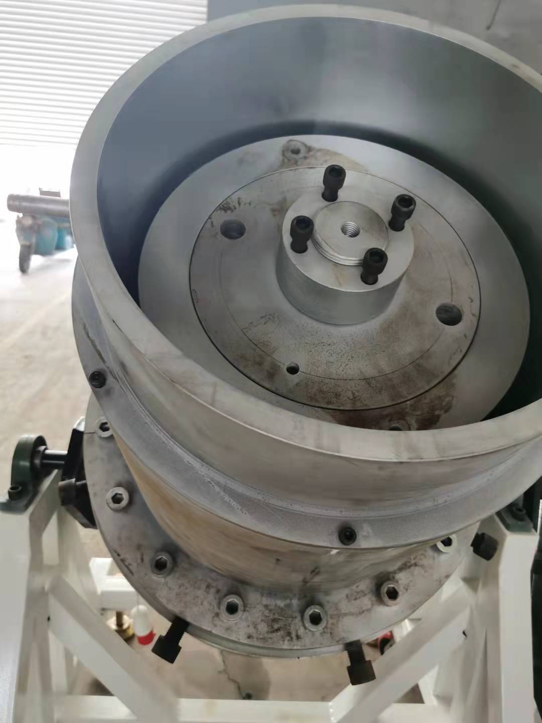 塑料挤出管材辅机