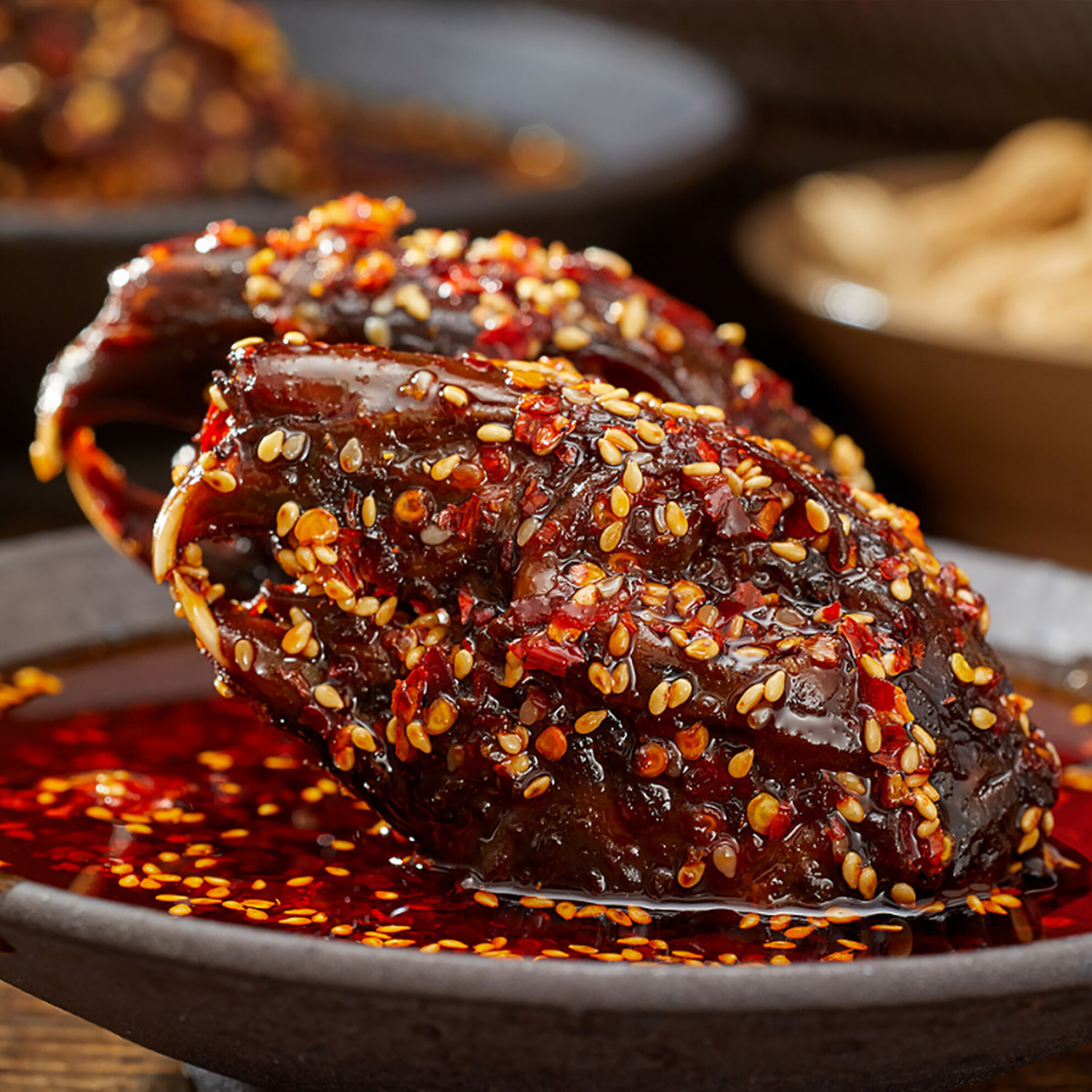 麻辣兔头四川特产成都双流老妈网红小吃兔肉兔腿卤味肉零食2只装