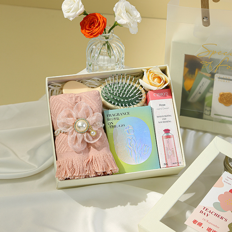 gift for women‘s day gifts for customers and employees business activities gift set practical wedding high-end gift