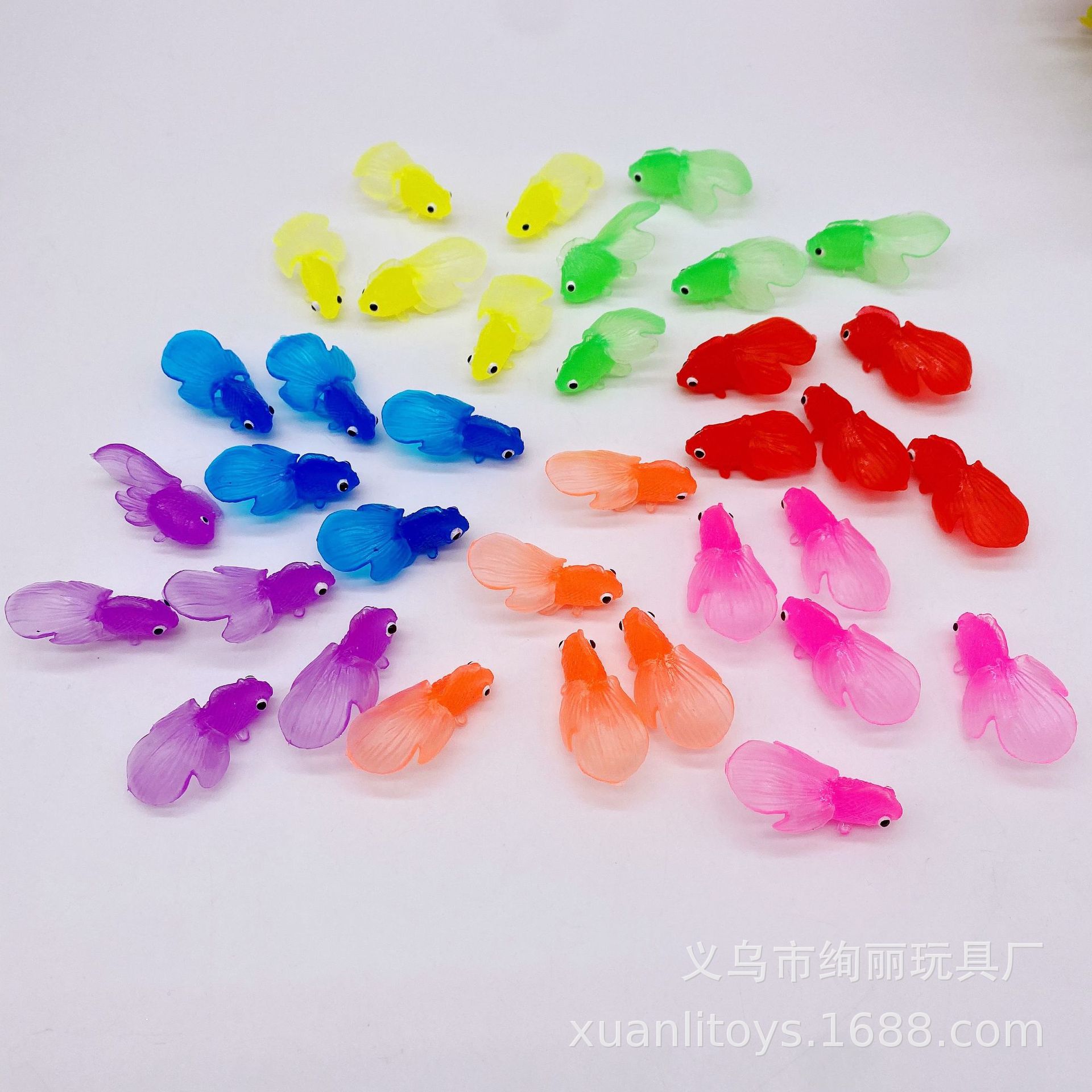 3.5cm Simulation TPR Floating Goldfish TPR Soft Rubber Small Fish Floating Toy Stall Night Market Fish Catching Toy