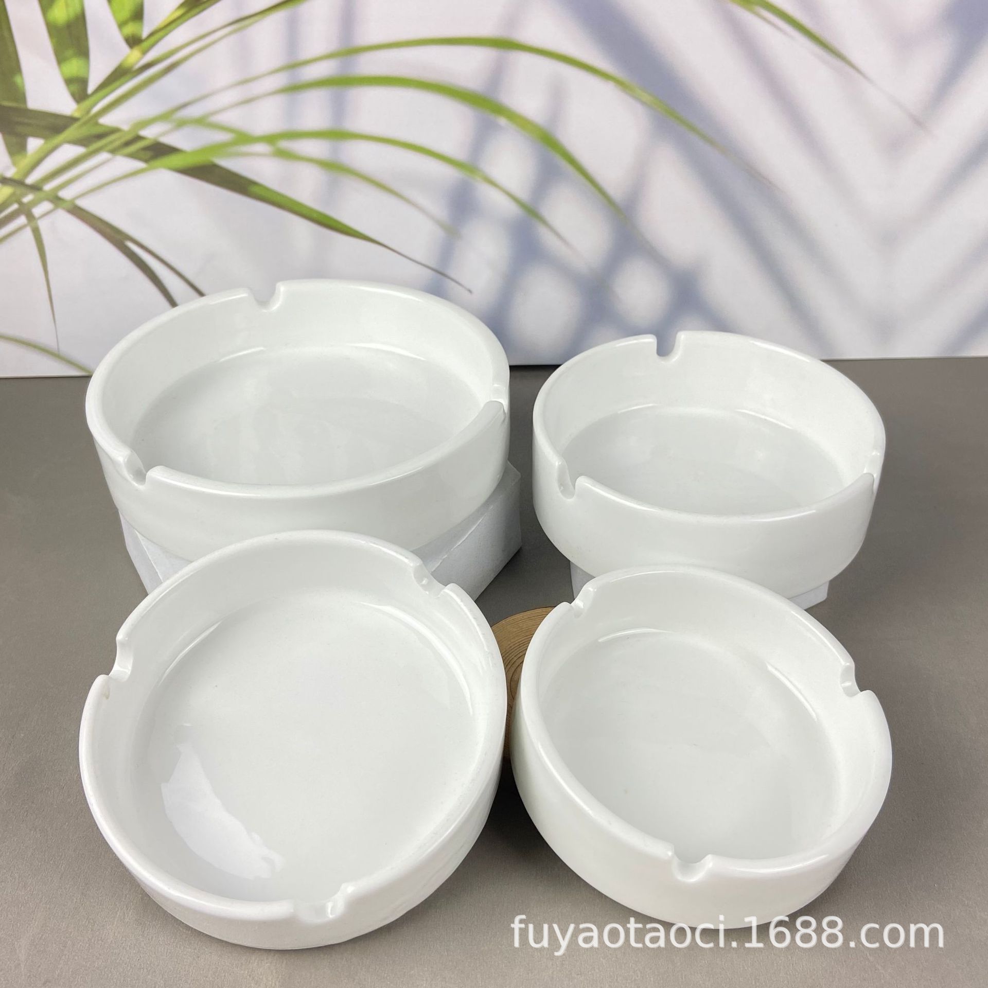 陶瓷烟灰缸印制logo 酒店ktv宾馆实用纯白色强化瓷圆形方形烟灰缸