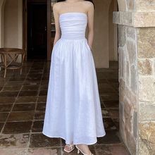 设计感名媛收腰开叉抹胸度假法式连衣裙2023夏季新款白色长款裙子