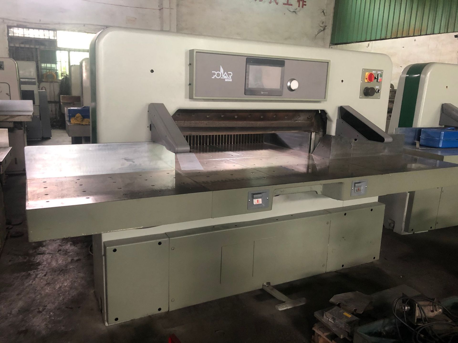 波拉切纸机-电脑程控切纸机-高速切纸机-切纸机1150-二手切纸机