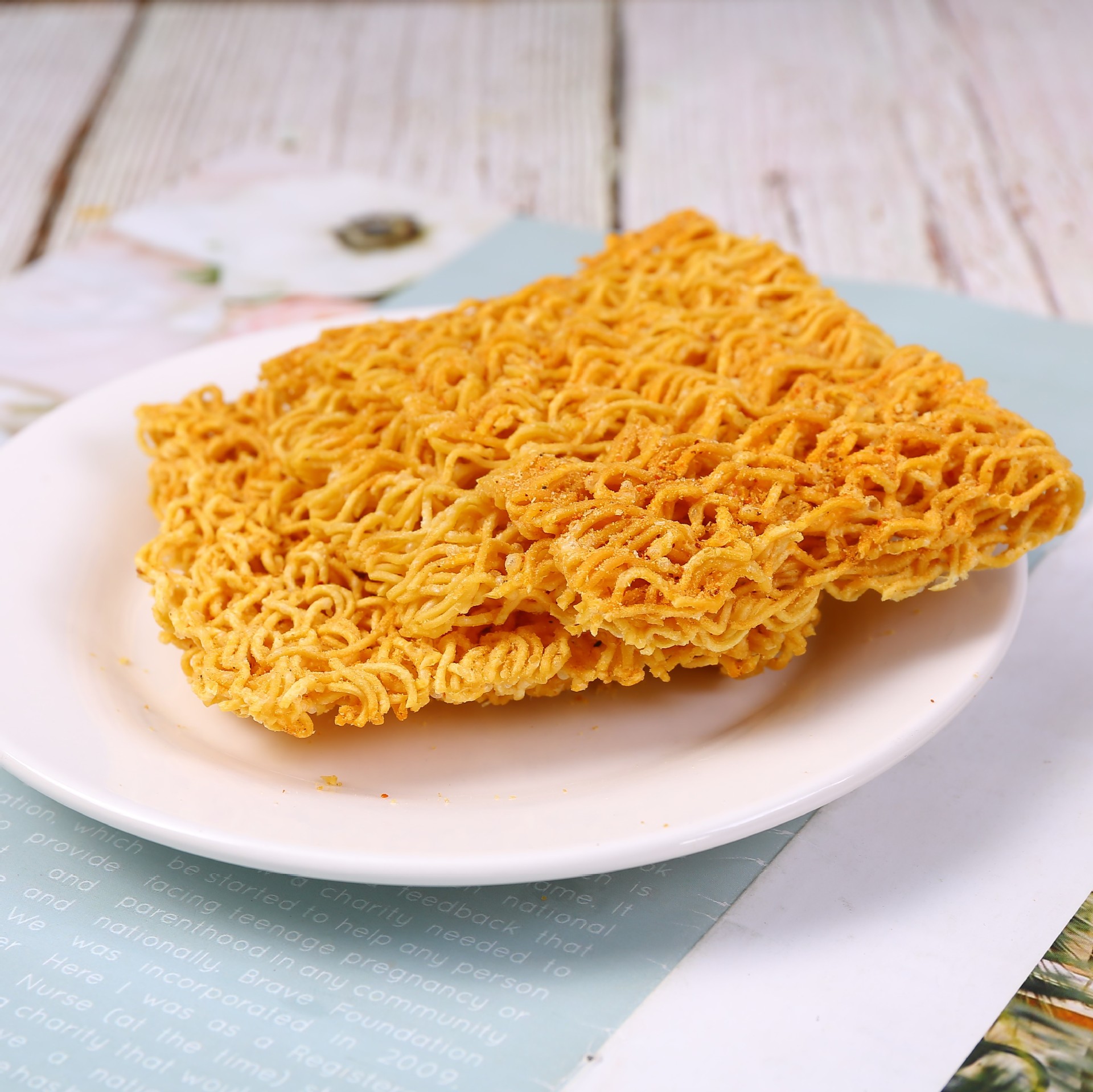 鸿四方咔滋干脆面袋装满20元包邮多口味速食红烧牛肉掌上方便面