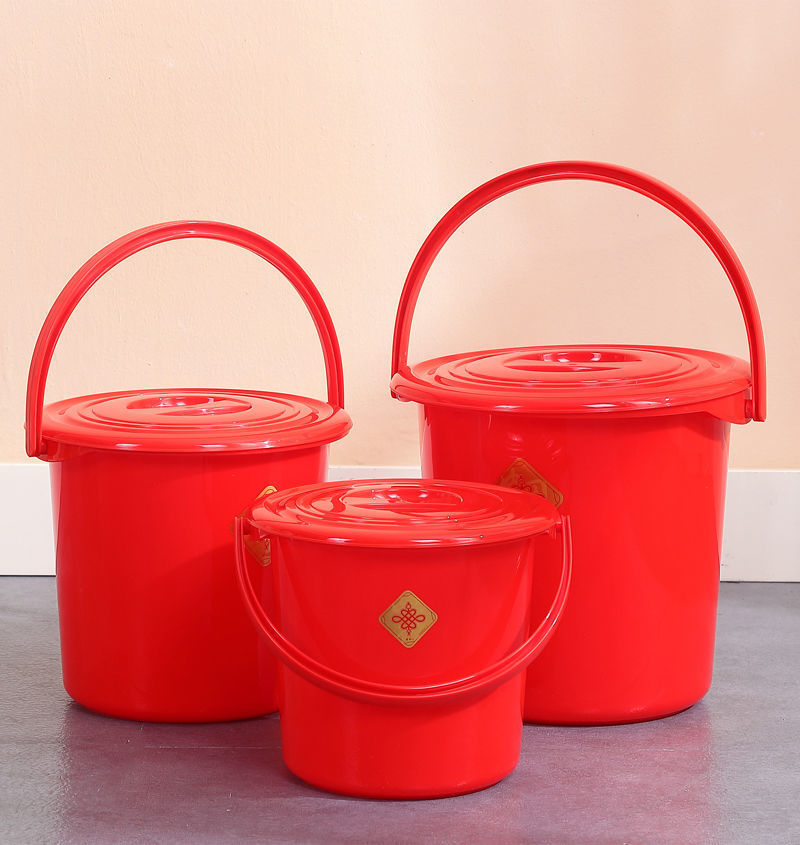 水桶喜庆小水桶结婚庆用品大红色塑料子孙桶搬家喜事桶储水圆红桶