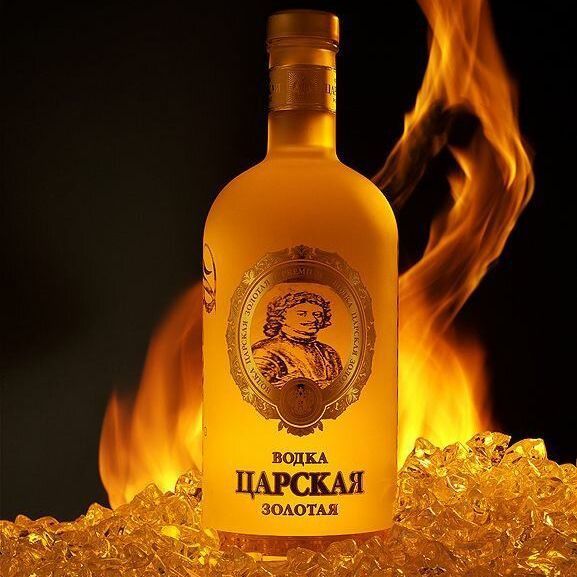 俄罗斯沙皇伏特加批发烈酒网红40度整箱白酒洋酒烈性酒吧夜店