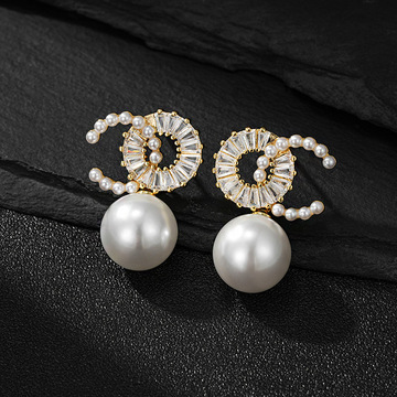 新品925银针耳钉百搭小众设计感双c耳环女气质珍珠无耳洞耳夹耳坠