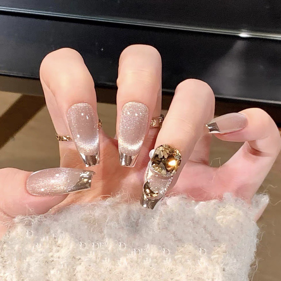 Handmade Wear Armor Dreaming Paris Fake Nails Nail Stickers Cat Eye Nude Magic Mirror French Best-Seller on Douyin Wholesale