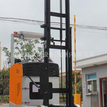 大前移式电动叉车1.5吨2吨座驾式液压升降装卸车无腿堆垛车