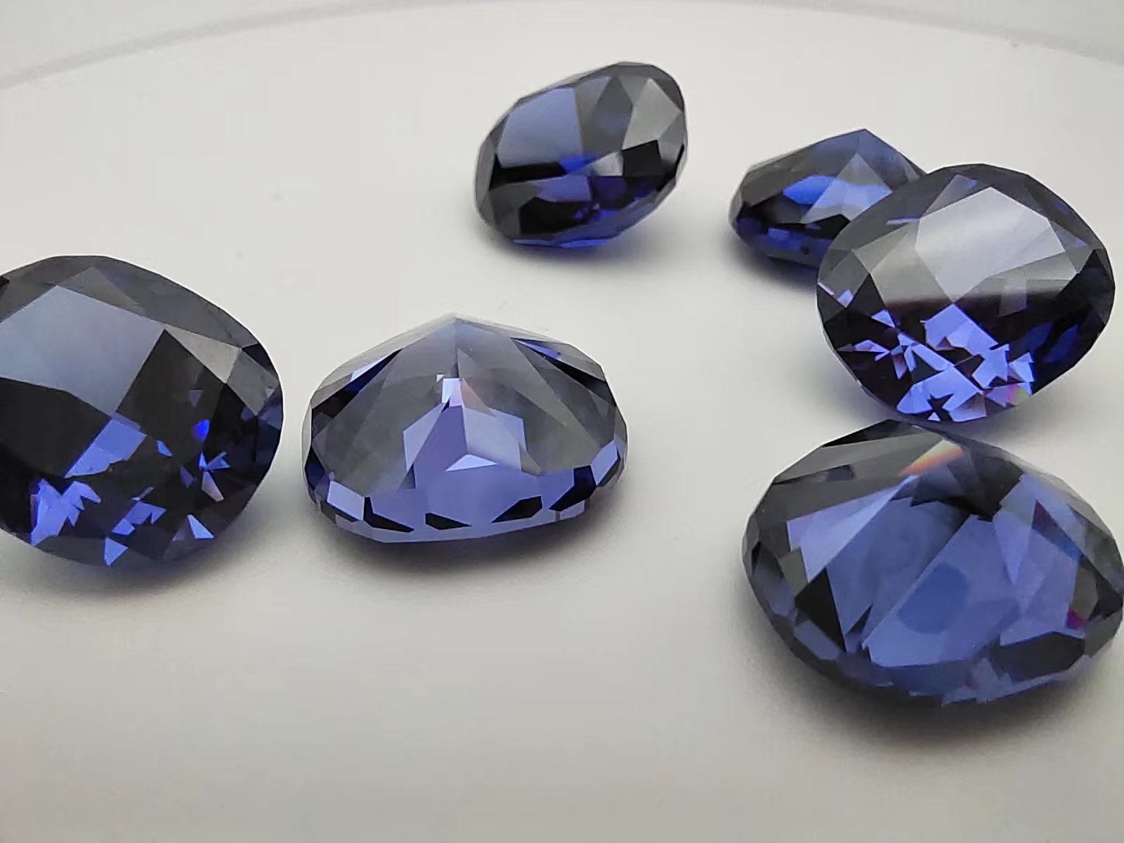 梧州宝石工厂肥方冰花切皇家蓝深蓝坦桑蓝高碳钻裸石cz钻跨境代发