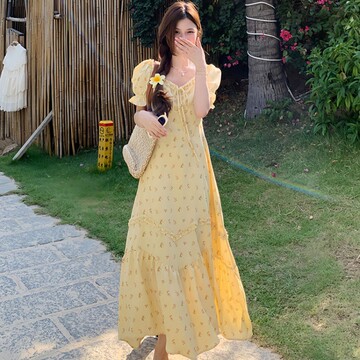 法式田园风连衣裙女夏季新款大码胖甜美碎花裙遮肚显瘦长裙子