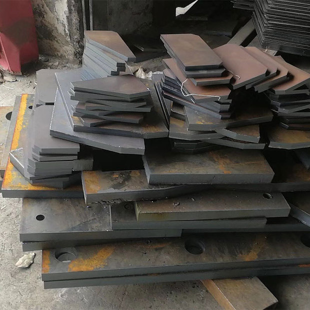 激光切割加工 割方割圆钣金零件打孔来图定做 激光切割铁碳钢板