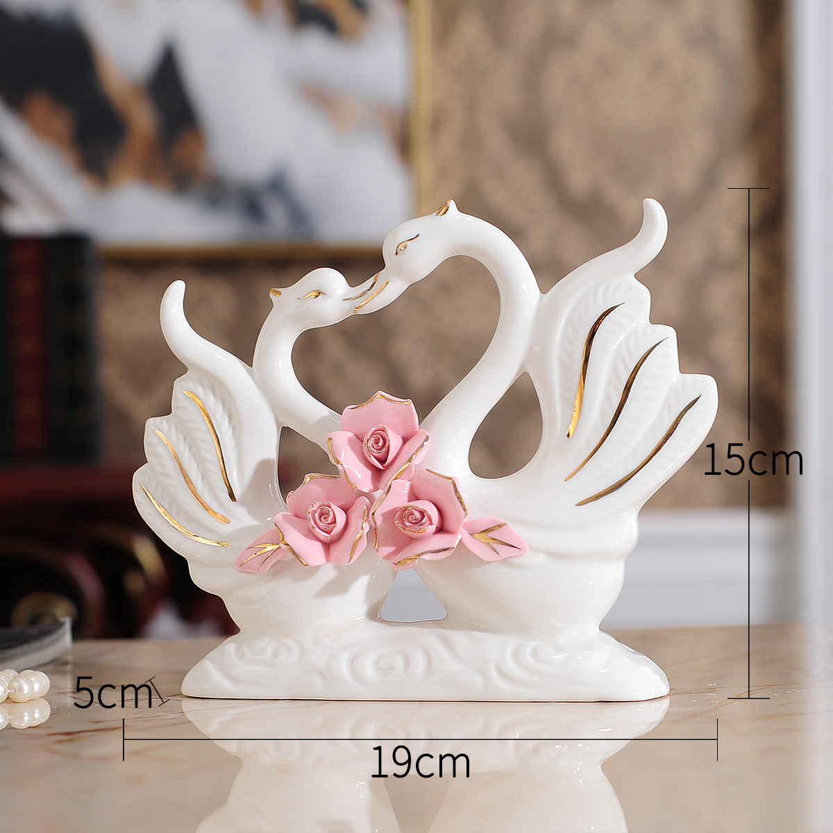 Swan Ceramic Decoration Home Ornament Living Room Desktop Decoration Creative Girlfriends Wedding Gift Factory Direct Supply Wholesale