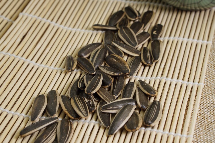 尖下巴500g新疆黑瓜子原味炒货363黑葵花籽袋装孕妇零食特产包邮