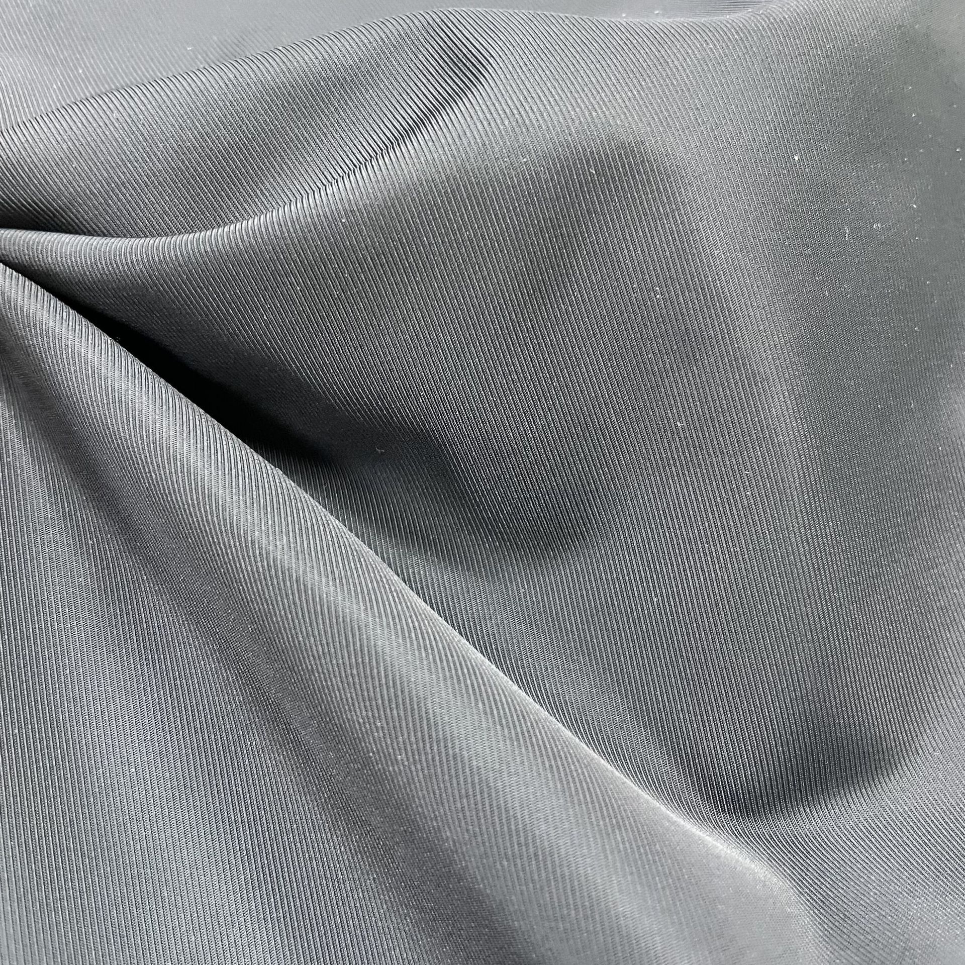 75d斜纹半记忆面料油面压光透气风衣夹克棉服服装面料