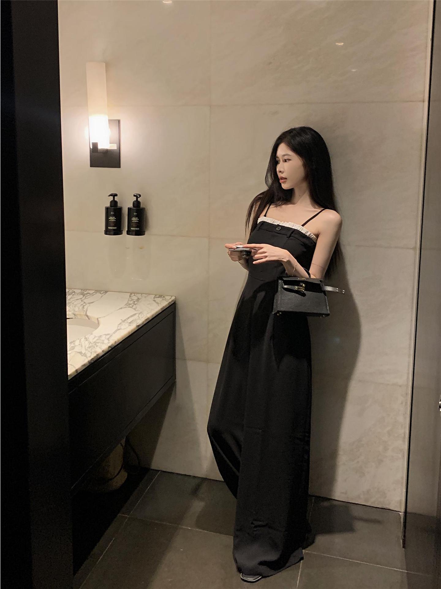 撞色木耳边抹胸连体裤女春季2024新款法式收腰显瘦垂感休闲长裤潮