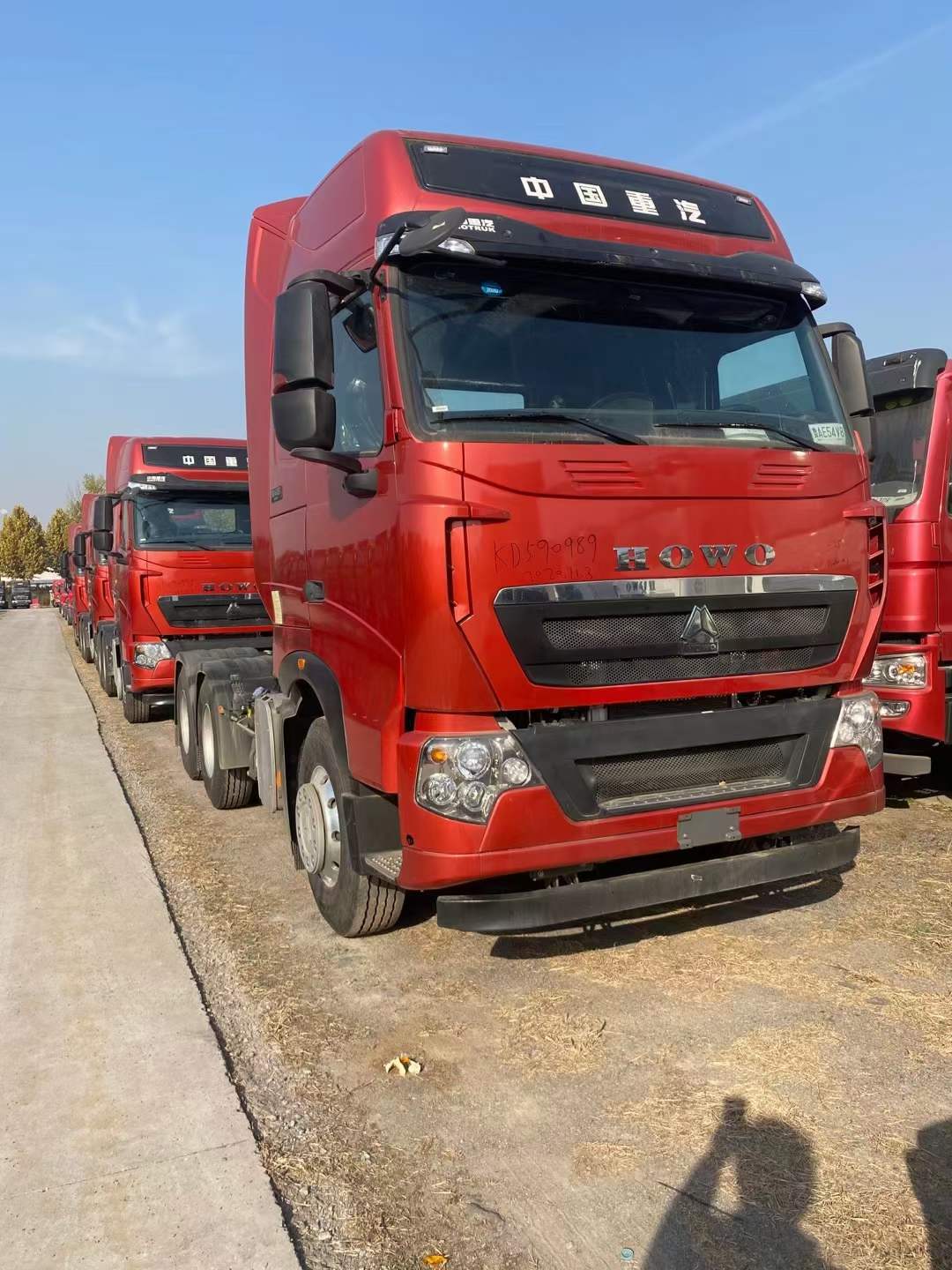 豪沃t7h440马力轻量化牵引车18953179819