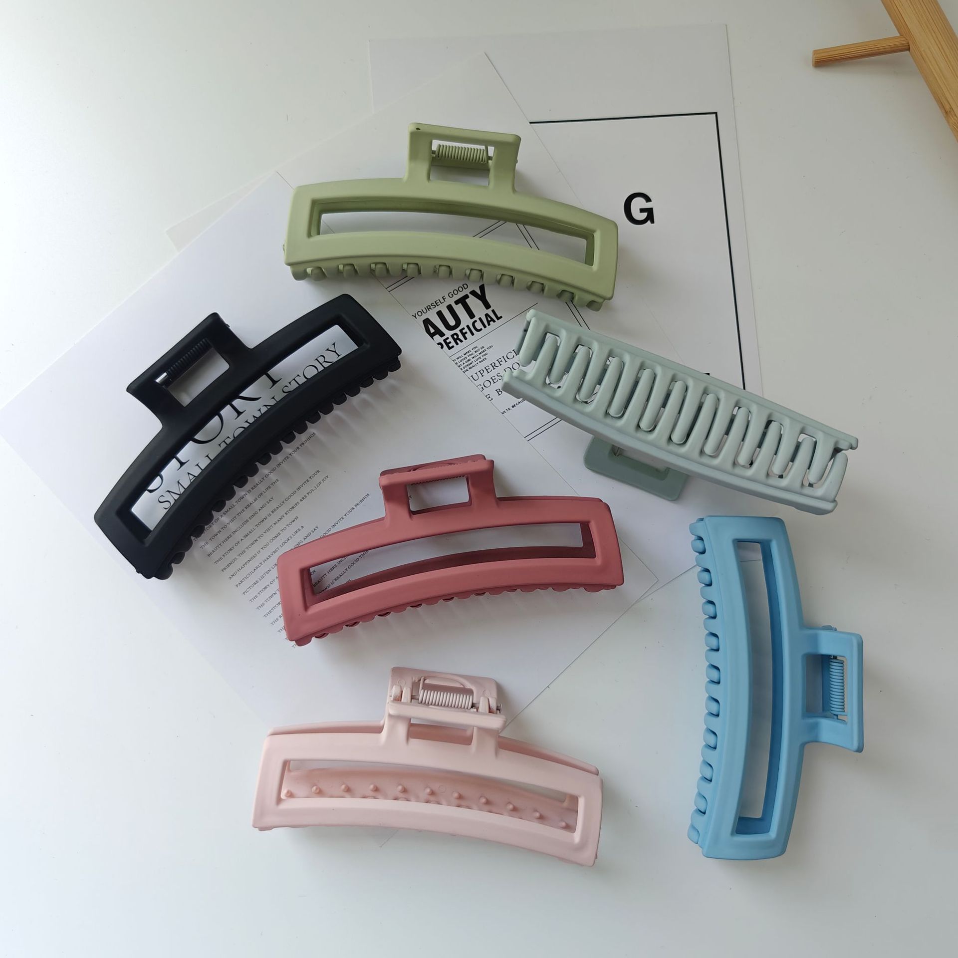 跨境大号抓夹发卡网红咖色磨砂发夹洗脸盘发鲨鱼夹发抓头饰夹子