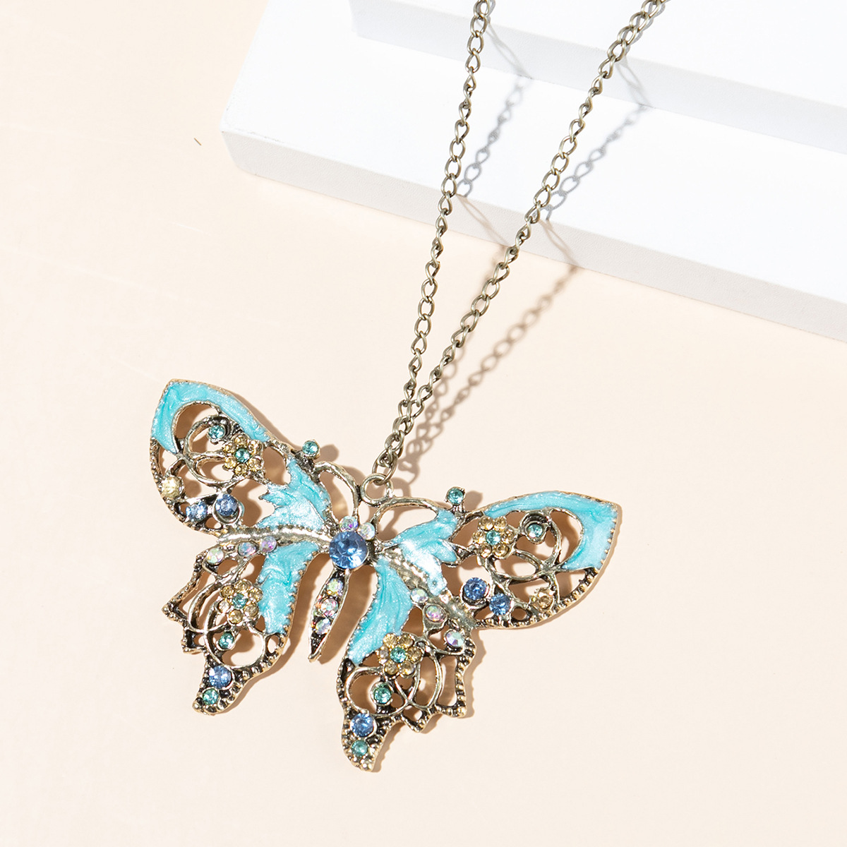 wish跨境欧美 复古创意民族风镂空蝴蝶吊坠 时尚个性优雅项链饰品