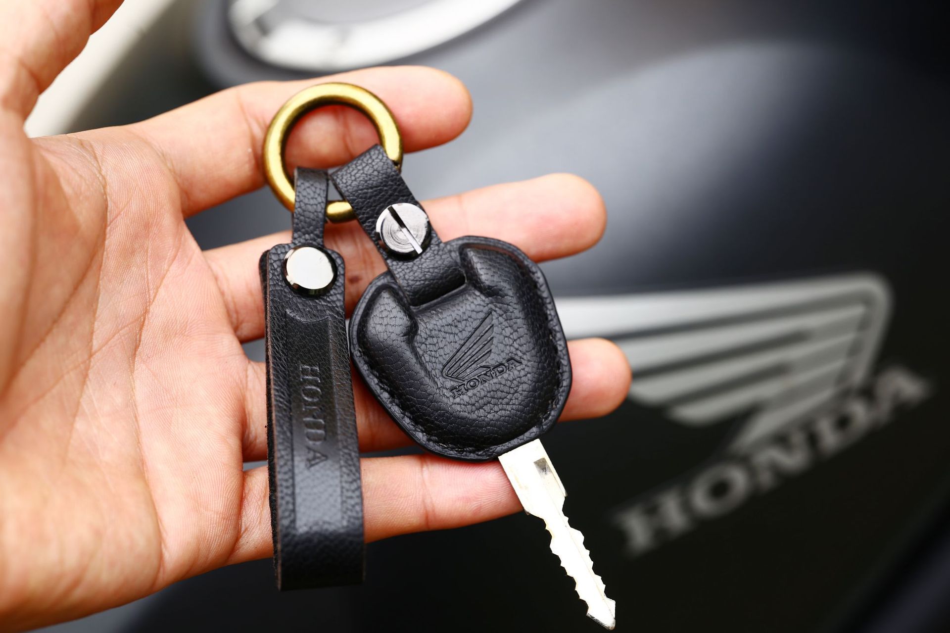 适用于honda本田摩托车钥匙套cb650r真皮cm300进口cm500配件改装