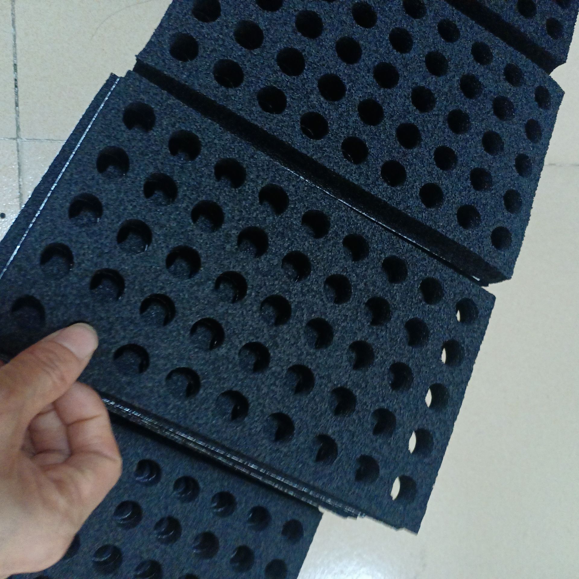 真空吸盘海绵 防滑耐磨工业吸力吸板海绵 机械手无痕真空吸盘海绵