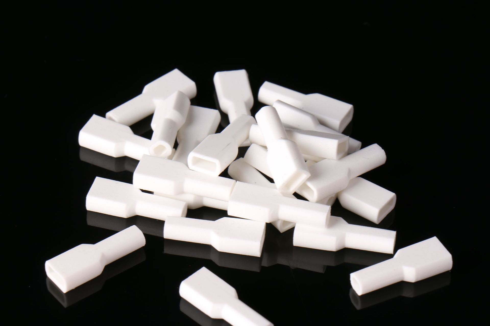 8端子护套绝缘白色阻燃硅胶护套 工厂现货供应