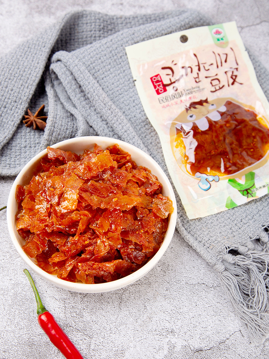 延边朝鲜特产小吃香辣鱿鱼丝明太鱼丝鱼皮豆皮即食散装零食组合