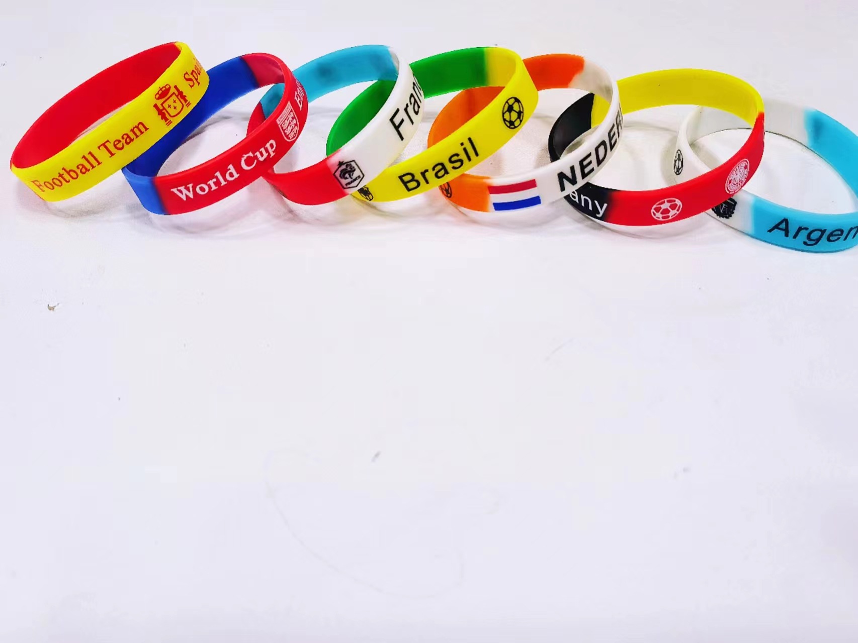 足球世界杯手环西班牙法国巴西阿根廷荷兰德国国旗硅胶手环
