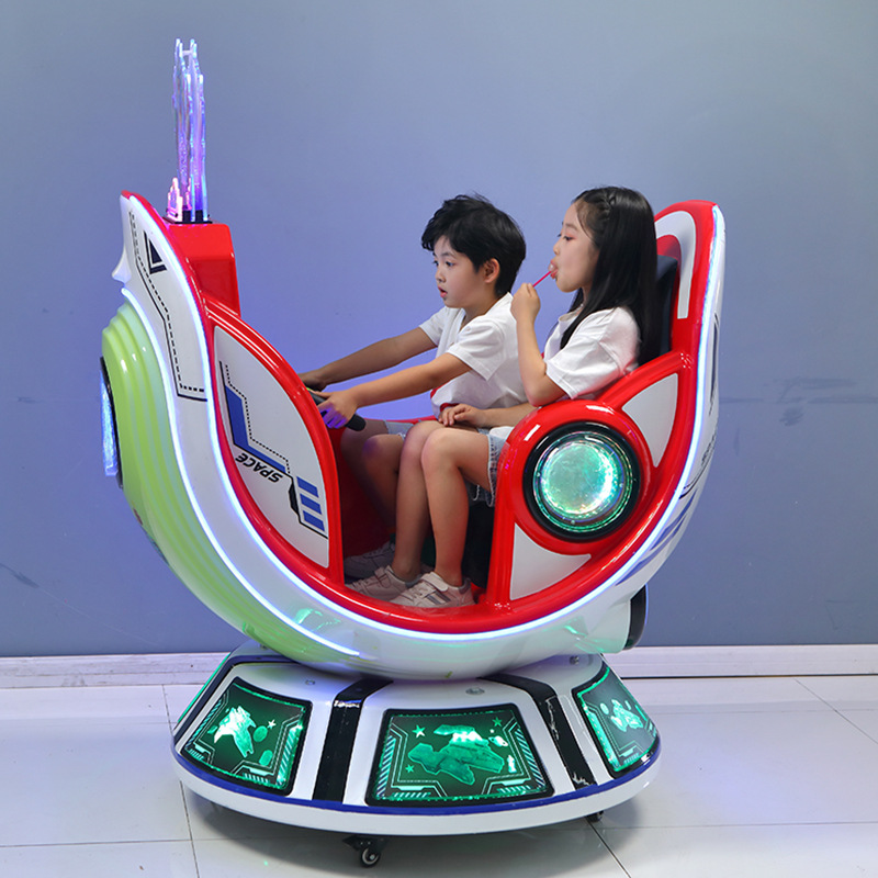 2024新款儿童电动投币4d互动太空飞车摇摆机旋转摇摆太空舱电玩机