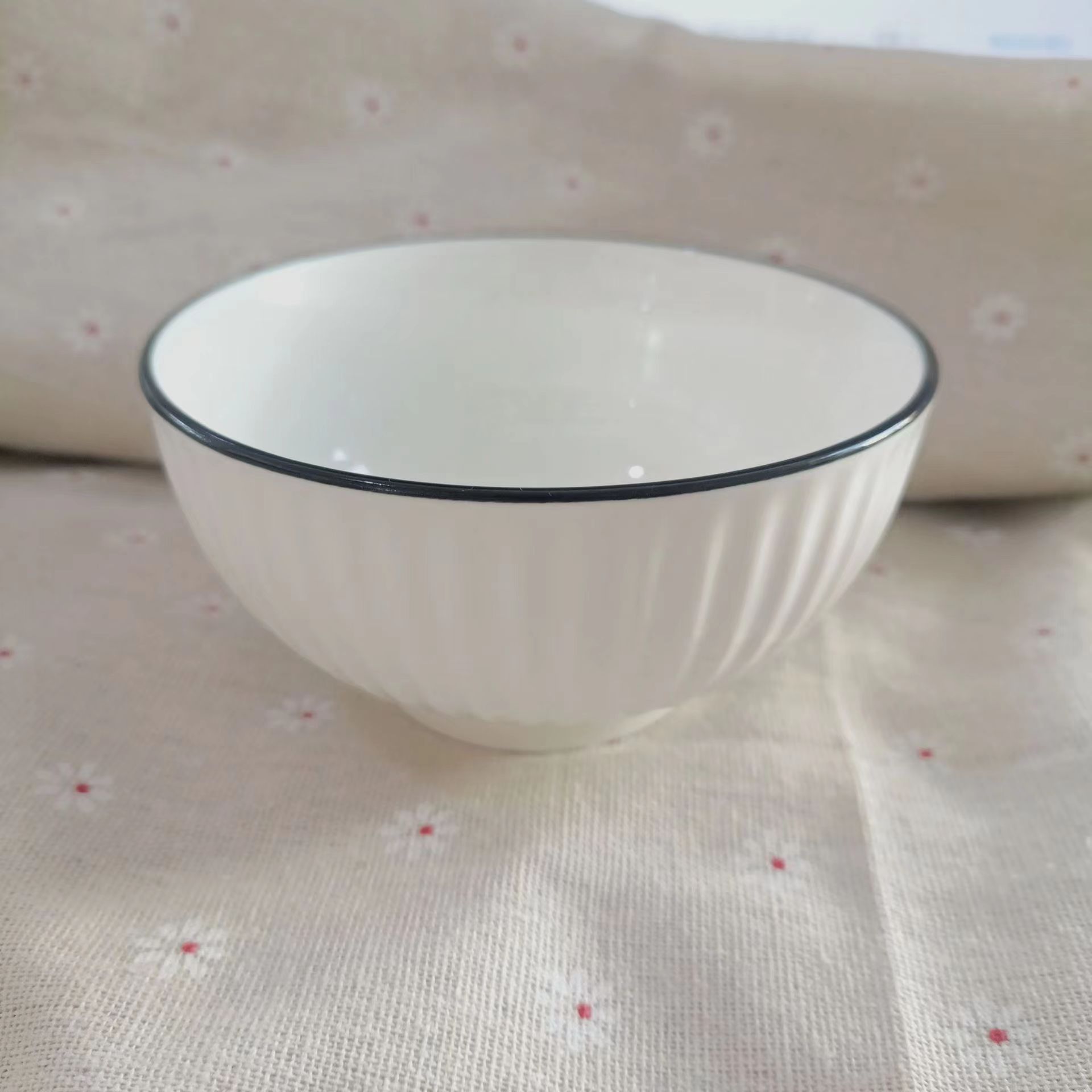 Household Ceramic Rice Bowl Bowl Japanese Style Tableware Simple 2021 New Bowl Plate Bowl Chopsticks Suit Rice and Soup Bowl Small Bowl
