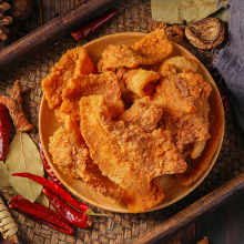 酥脆猪油渣香辣青岛传统休闲网红即食零食现做现发干炸五花肉脂渣