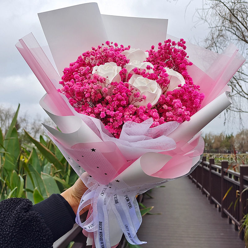 星海花艺满天星干花手捧花束成品真花鲜花生日送闺蜜女朋友人
