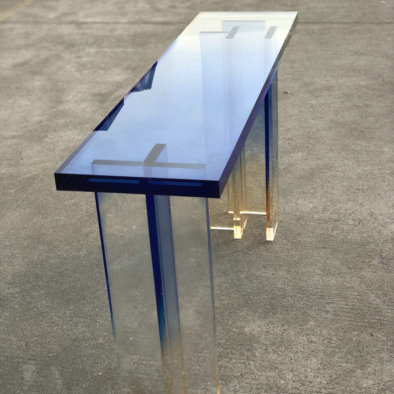 亚克力桌子加工厂 亚克力炫彩角 亚克力桌子家具 亚克力简易家具