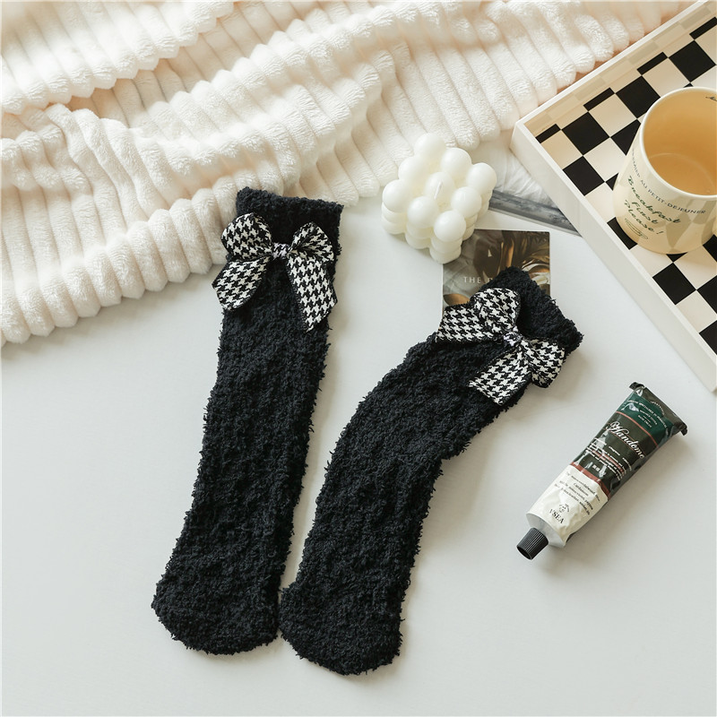 Socks Female Doll Bow Coral Fleece Tube Socks Winter Fleece Lined Padded Warm Keeping Black and White Room Socks Sleeping Socks