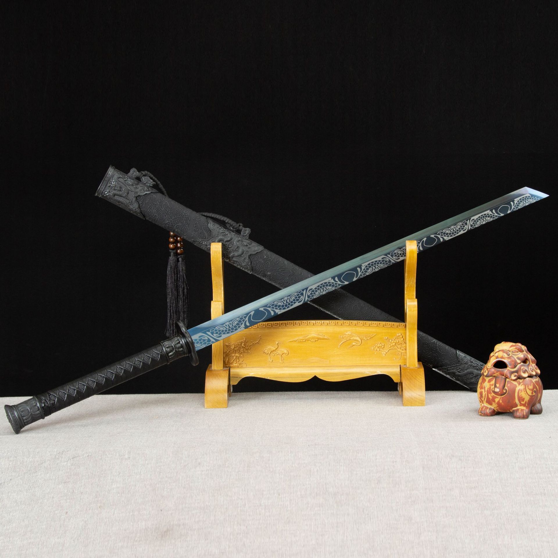 龙泉市刀剑高锰钢烤蓝唐横刀墨龙绣春刀直刀影视冷兵器宝剑未开刃