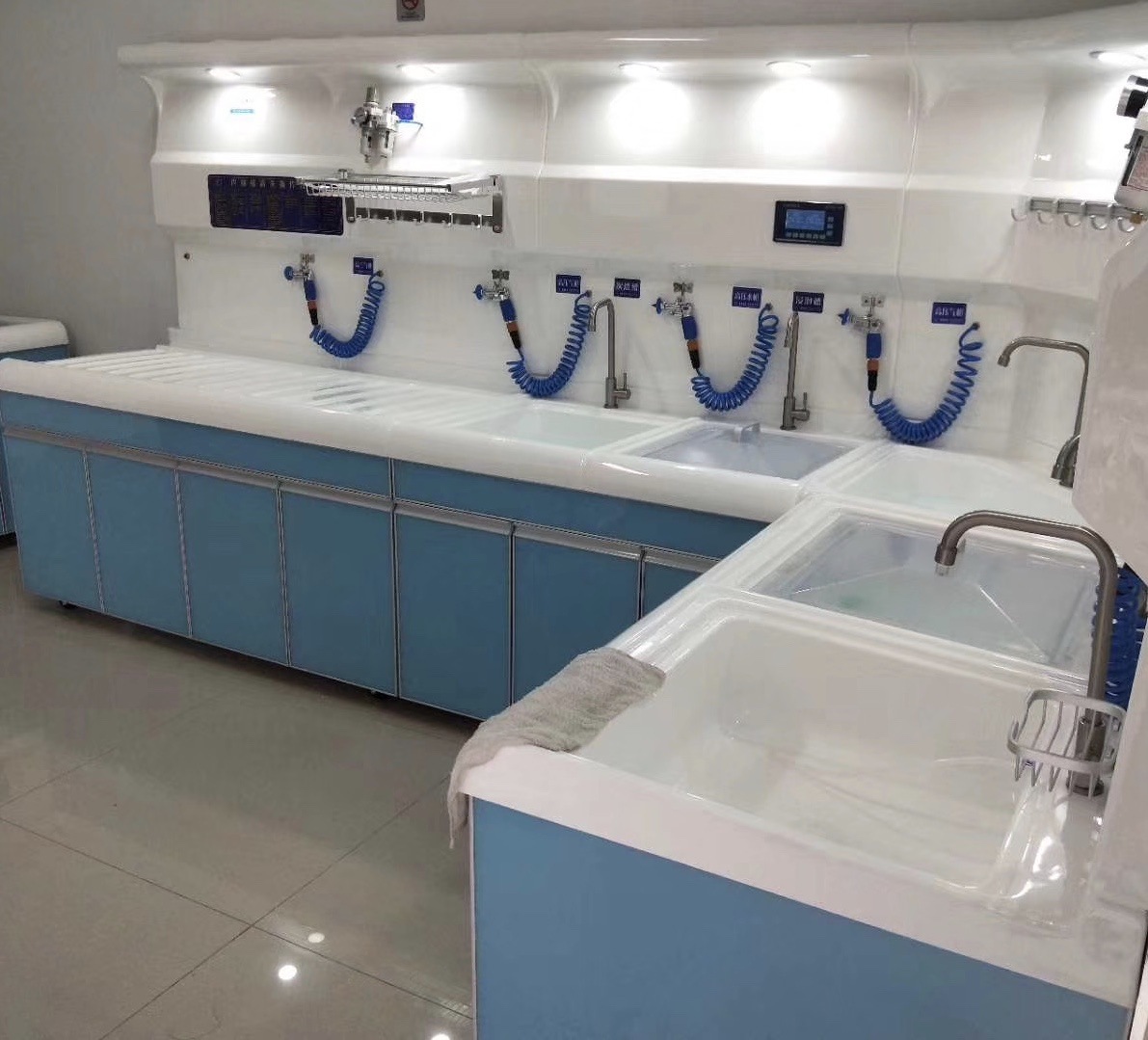内窥镜清洗消毒中心内窥镜清洗工作站肠镜胃镜腹腔镜清洗池浸泡池