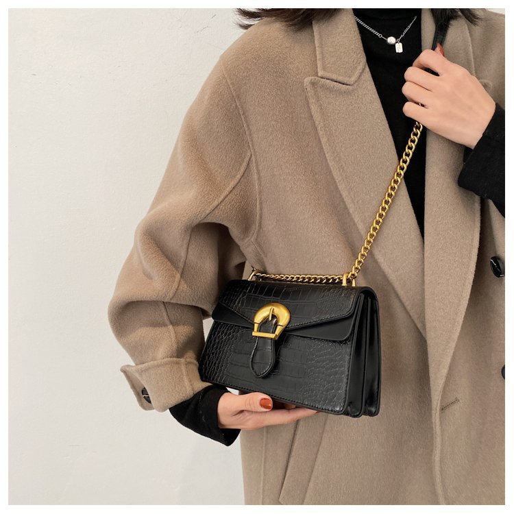 小ck包包女2021春款潮时尚百搭链条单肩斜挎包网红复古腋下小方包