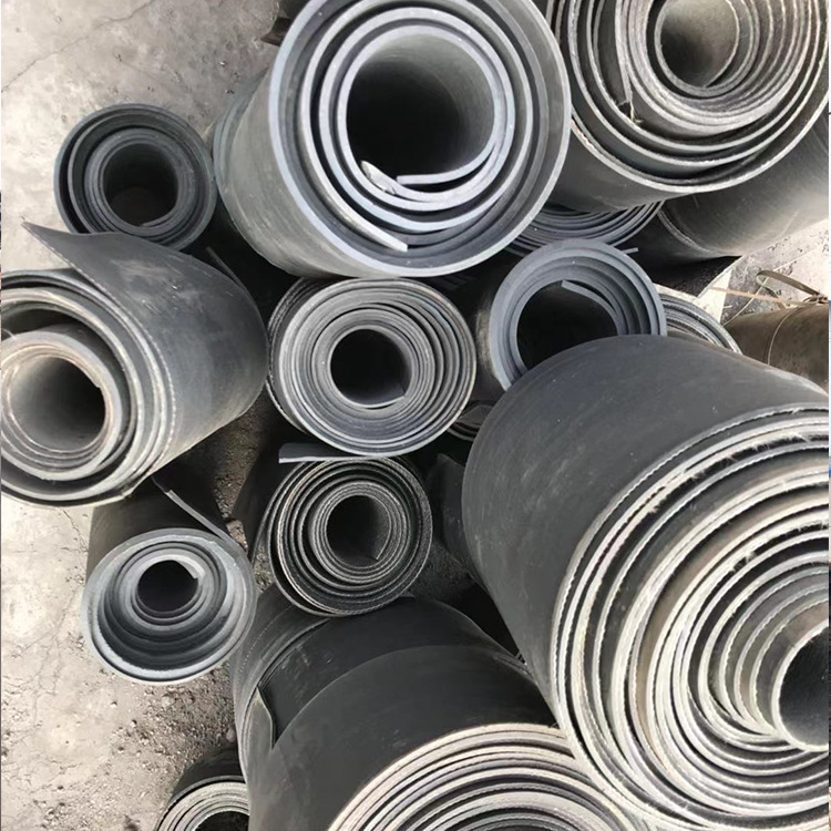 废旧输送带废胶皮现货出售各种型号尼龙带