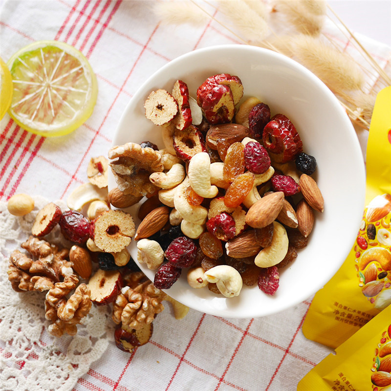 洽洽每日坚果小黄袋30包整箱780g混合装小包恰恰孕妇干果休闲零食