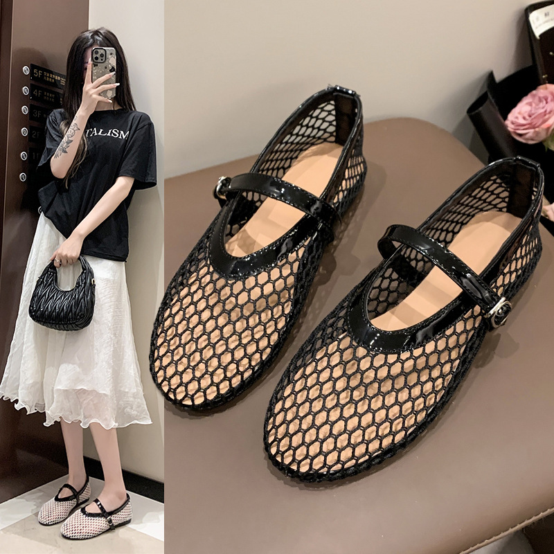 网眼镂空单鞋女2024夏季新款欧美扣带透气玛丽珍休闲平底全包凉鞋