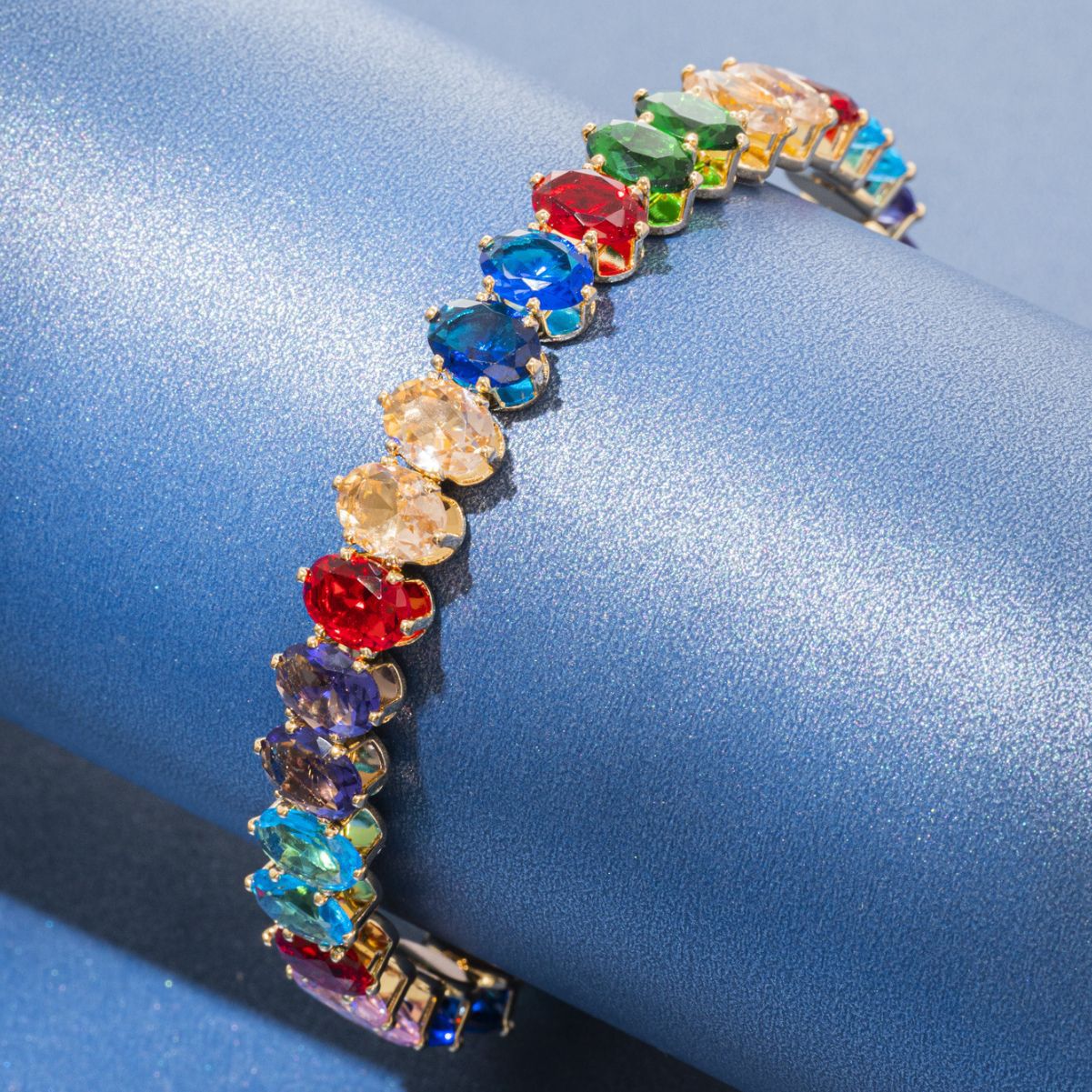 European and American Egg-Shaped Colored Zircon Ladies' Bracelet Splendid Diamond Fashion Oval Jewelry Wholesale