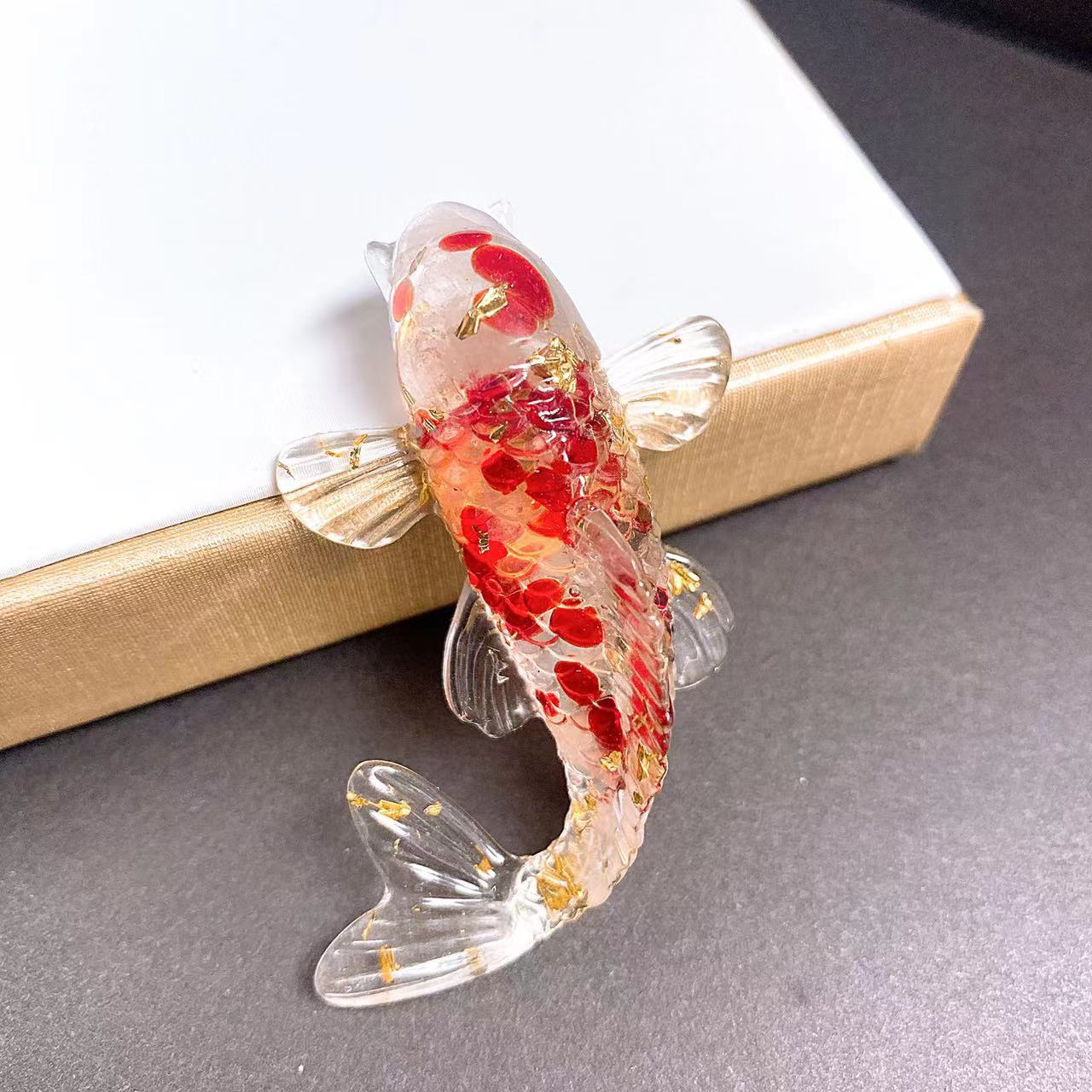 Natural Crystal Gravel Epoxy Fish Koi Shape Decoration Office Desktop Decoration Gift Car Decoration