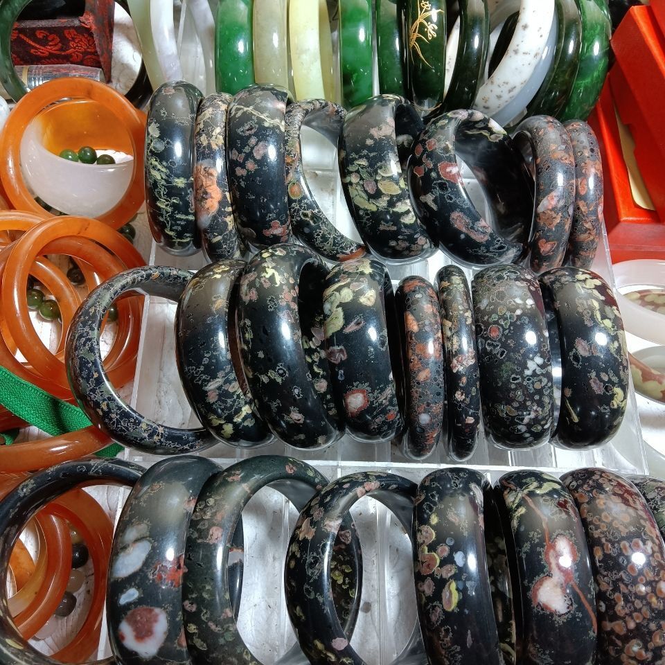 洛阳桃花玉手镯 古典中国风梅花玉石玉镯 含磁养生手饰礼品直播货